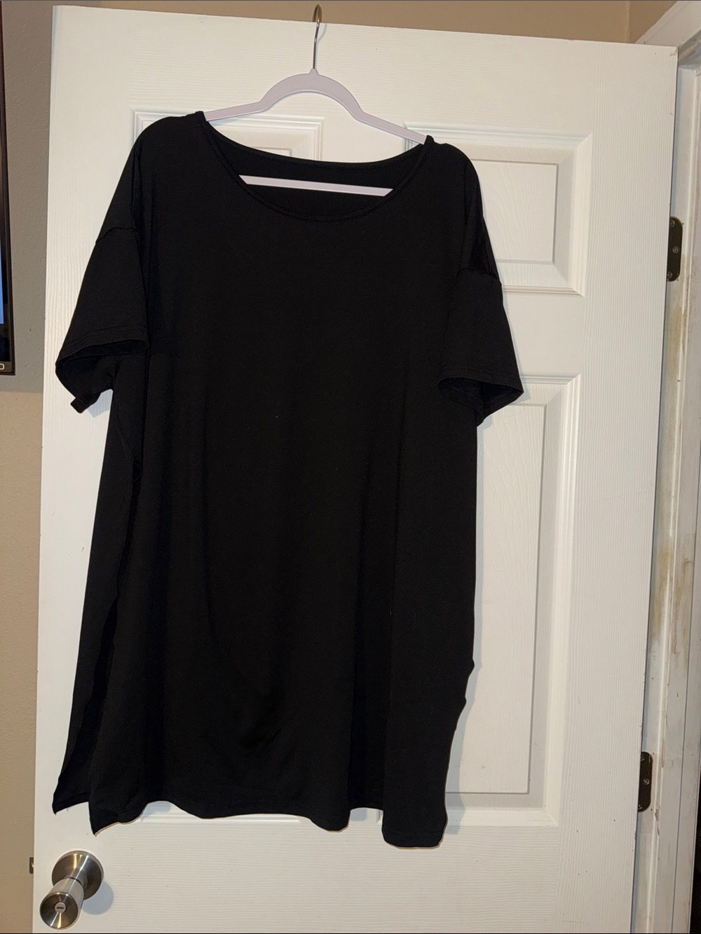 SHEIN Black Short Sleeve Tunic Top